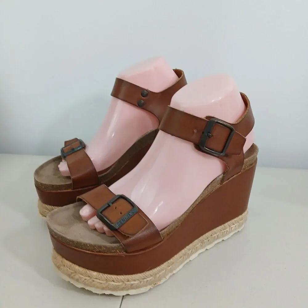 Genuins Made in Spain Leather 4